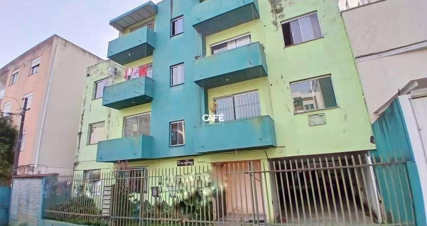 Apartamento Central De 1 Dormitório, Sala De Estar, Banheiro Social, Cozinha, Sa