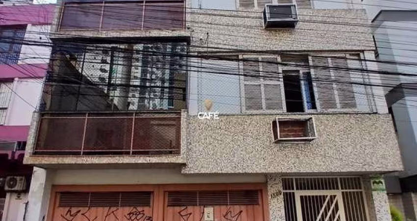 Apartamento Amplo No Centro De 3 Dormitórios, Sala Ampla, 2 Banheiros, Cozinha,
