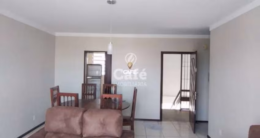 Amplo apartamento 3 dormitórios Av. Dores