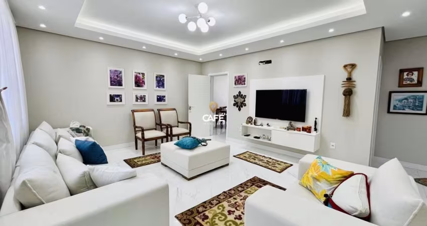 Casa, 4 Dormitórios, 1 Suíte, 3 Banheiros, 3 Vagas, Camobi