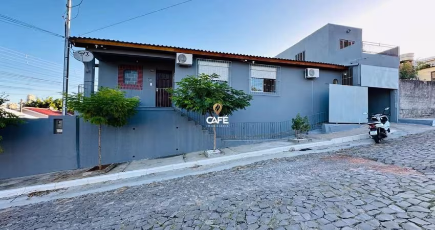 Casa de 4 dormitórios com piscina e espaço gourmet