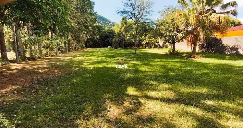 Terreno no bairro Chácara das Flores