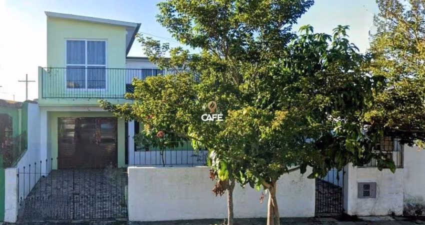 Casa Duplex De 4 Dormitórios, Sala De Estar, 3 Banheiros, 2 Cozinhas, Área De Se