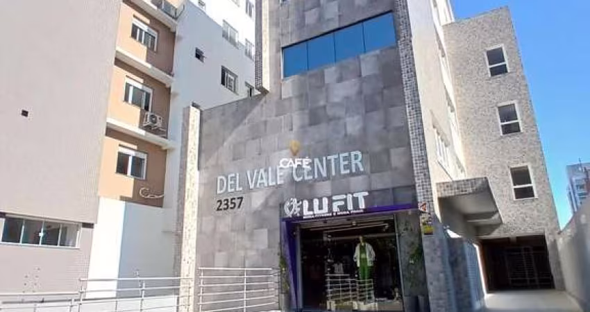 Loja Comercial De 58 m² No Bairro Medianeira.