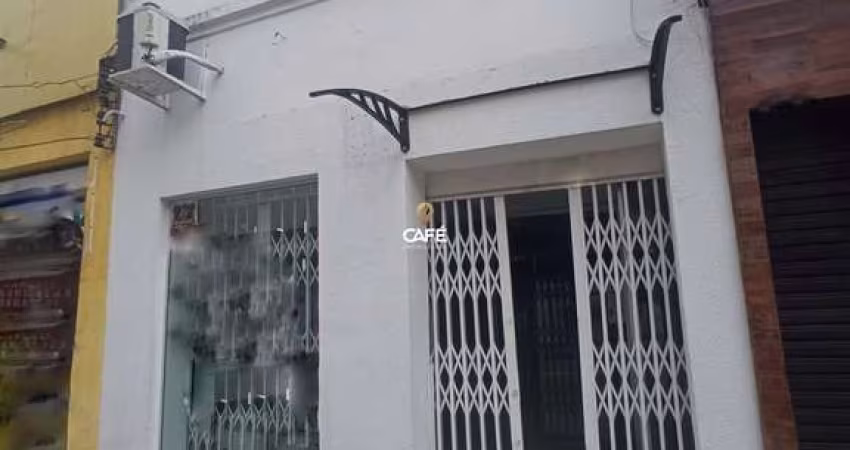 Sala Comercial Ampla No Centro De Santa Maria Com Banheiro, Copa e Área De Servi