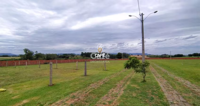 Amplo terreno próximo da UFSM