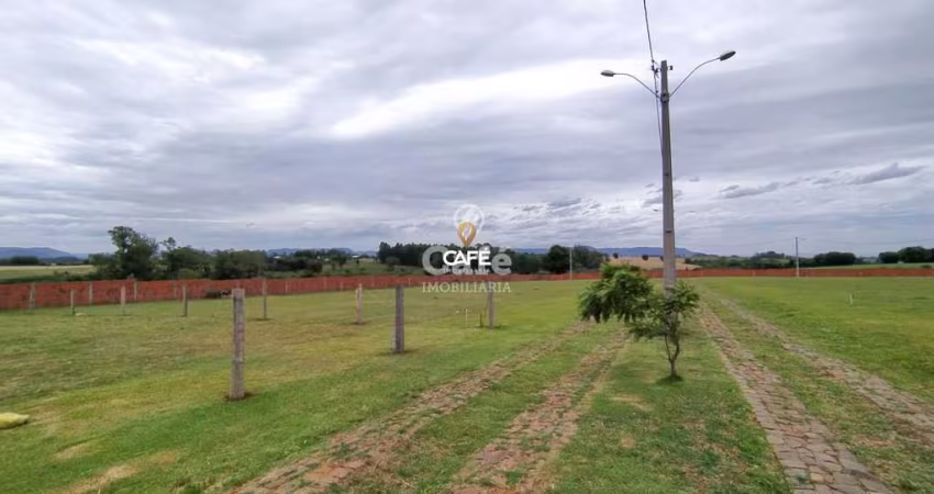 Amplo terreno próximo da UFSM