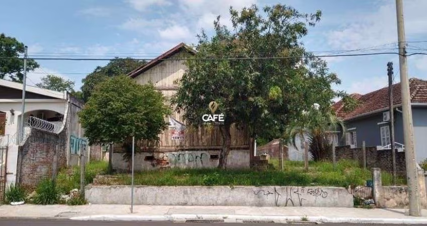 Terreno Residencial / Comercial Amplo De 926 m², Em Ótima Localização.