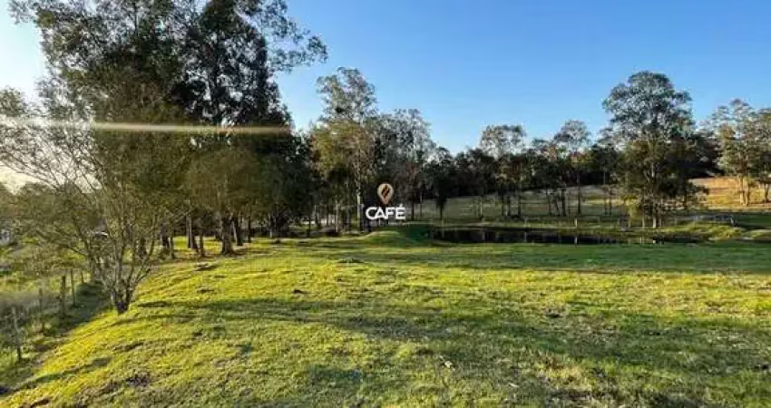 Área De Terra De 5 Hectares Na Boca Do Monte.