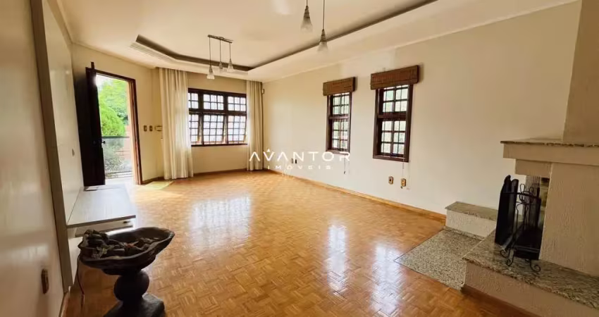 Casa, 3 dormitórios, 1 suíte, 3 banheiros, 3 vagas, urlandia