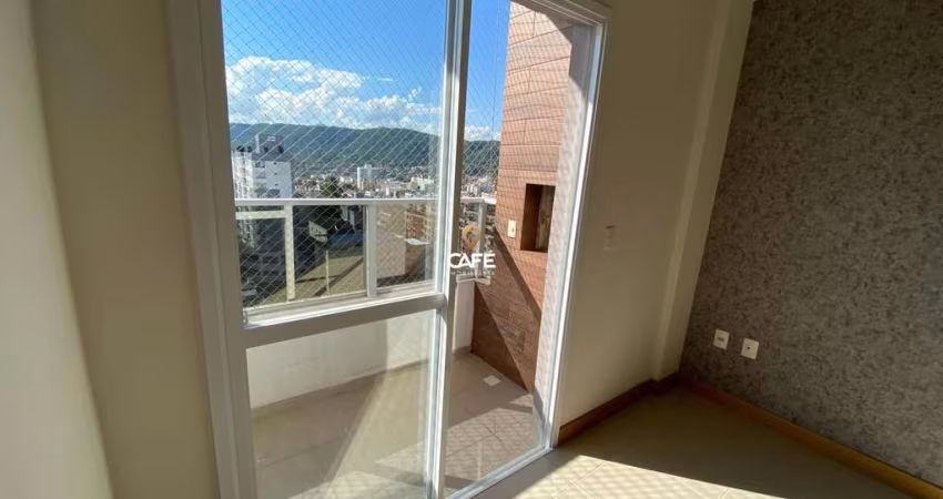 Apartamento de 2 dormitórios, semimobiliado