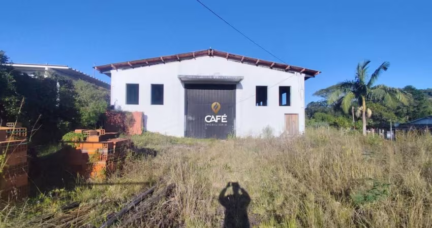 Pavilhão para locação na BR 158