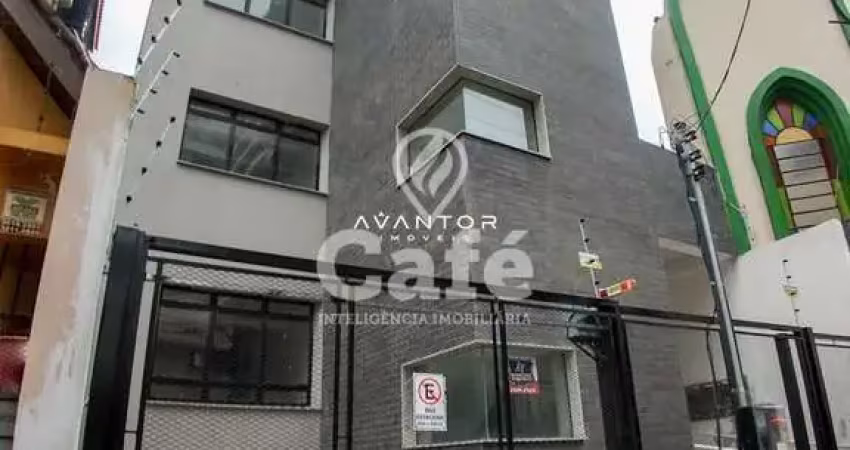 Sala comercial com 105m² de área privativa, 2 banheiros e copa.