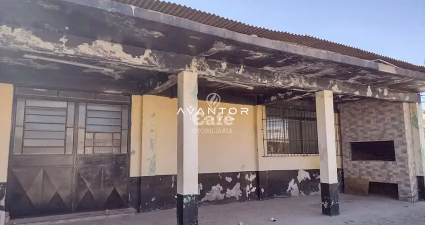 Ponto comercial para alugar com 110 m², (1) sala ampla, (2) banheiros, cozinha e