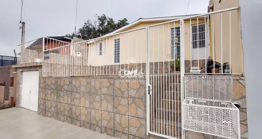 linda casa na principal rua do bairro Trancredo Neves.