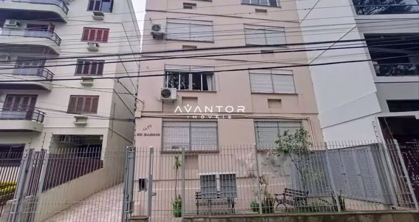 Apartamento central de 3 dormitórios, suíte, sala de estar, 3 banheiros, cozinha