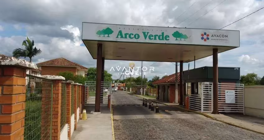 Apartamento de 3 dormitórios, sala de estar, banheiro social, cozinha, área de s