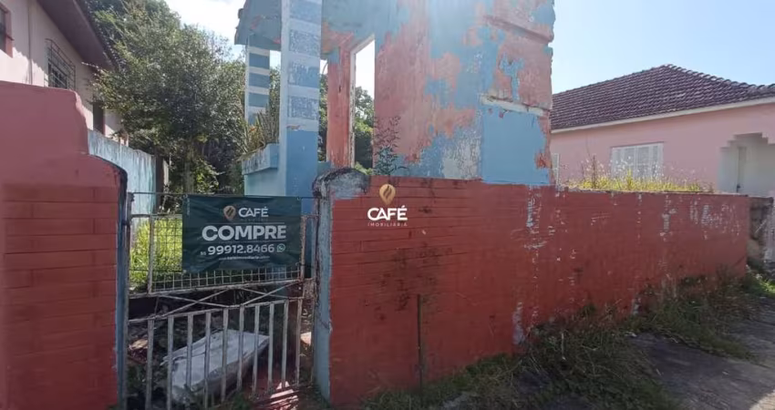 Terreno De 300 m² Em ótima Localização Pronto Para Construir!!
