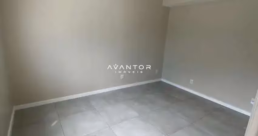 Desfrute desta excelente sala comercial no centro da cidade!