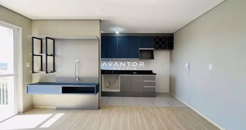 Apartamento com 2 dormitórios, garagem coberto, sacada, churrasqueira, mobiliado