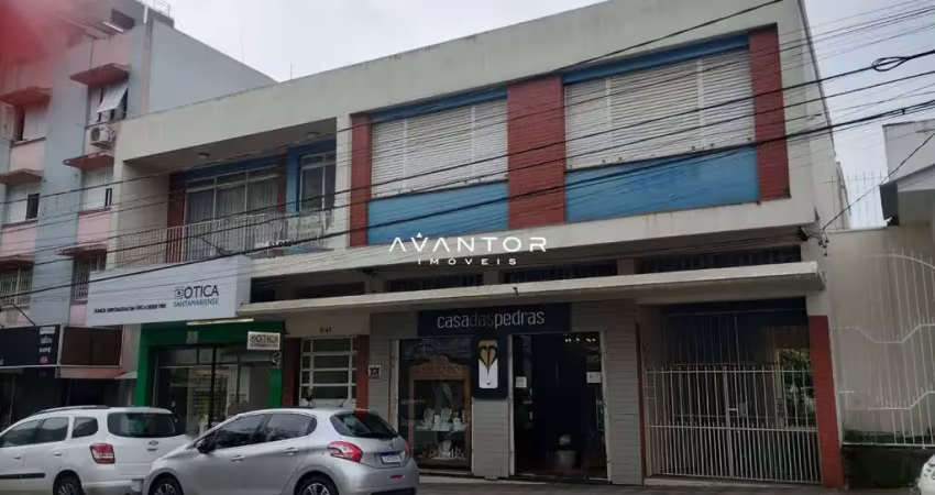 Duas salas comerciais e apartamento amplo para venda na região central