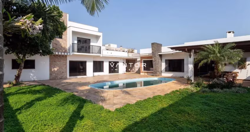 Linda casa duplex em camobi de 4 dormitórios, suíte, 4 banheiros, lareira, churr
