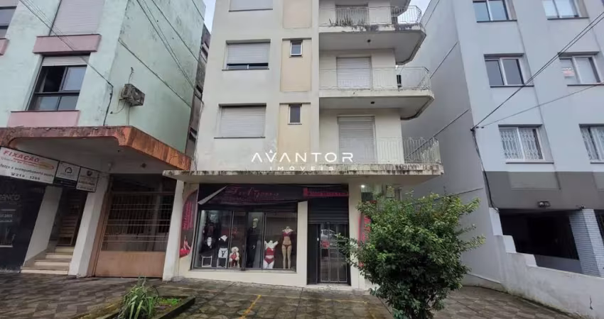 Apartamento mobiliado, 2 dormitórios, banheiro social, sala de estar, cozinha, á