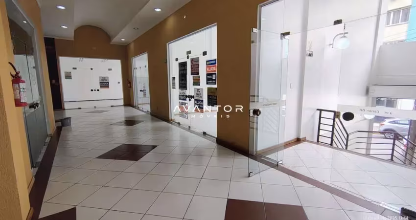 Loja comercial para venda ou locação na segunda quadra da bozano
