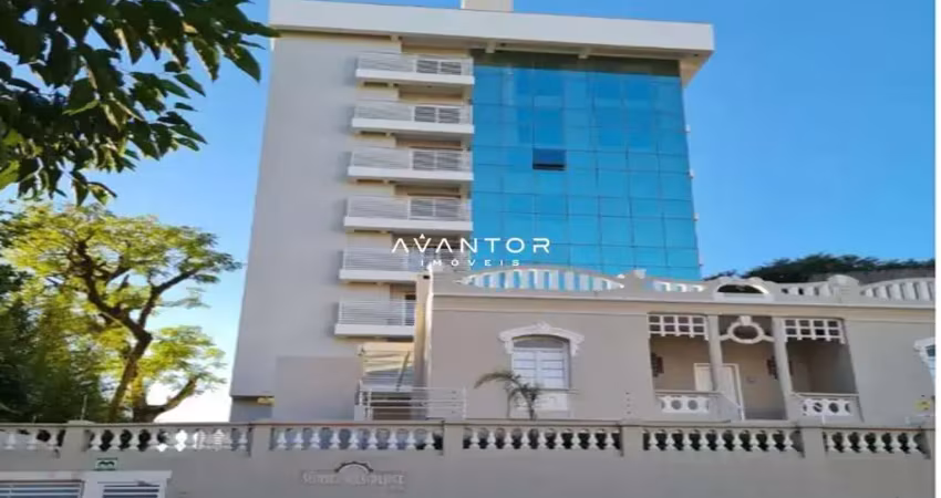 Apartamento de 2 quartos e garagem, no centro de santa maria
