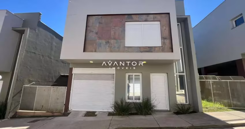 Casa duplex mobiliada, 3 dormitórios, 3 suítes, sala de estar, cozinha, área de