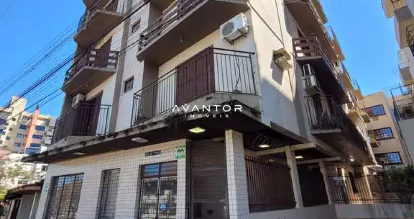 Kitnet , cozinha/área de serviço separadas, banheiro social no bairro fátima.