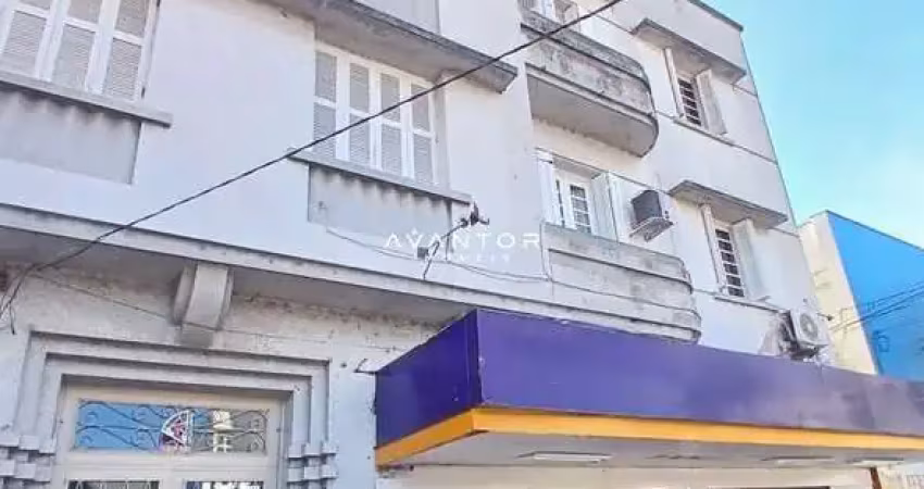 Apartamento amplo no centro de 4 dormitórios, (2) suítes, sala 2 ambientes, 4 ba
