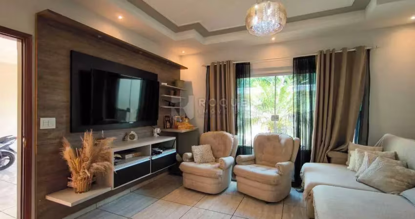 Casa à Venda – 3 Dormitórios | 1 Suíte | Espaço Gourmet com Churrasqueira | Aceita Financiamento