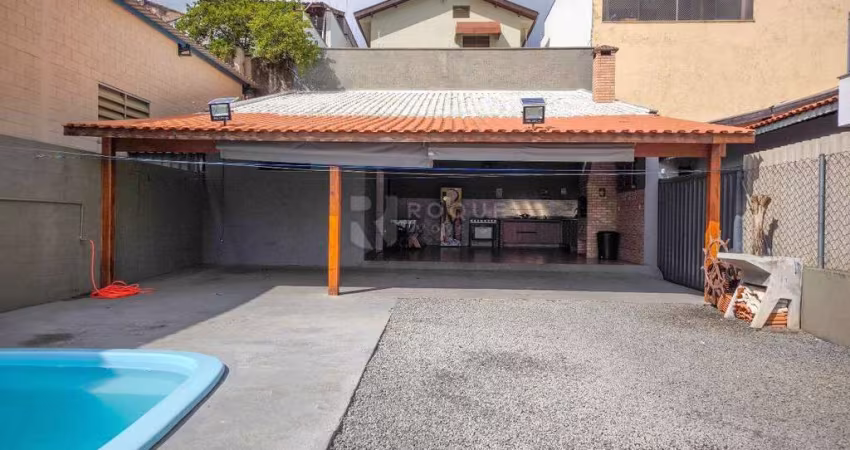Área de lazer completa à venda — ideal para momentos de convivência e descanso
