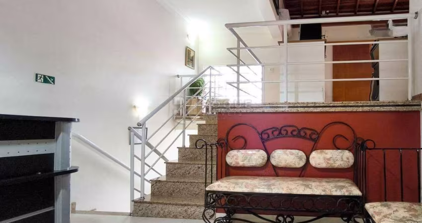 Sobrado Residencial à Venda – 3 Dormitórios, Área de Lazer e 2 Vagas de Garagem