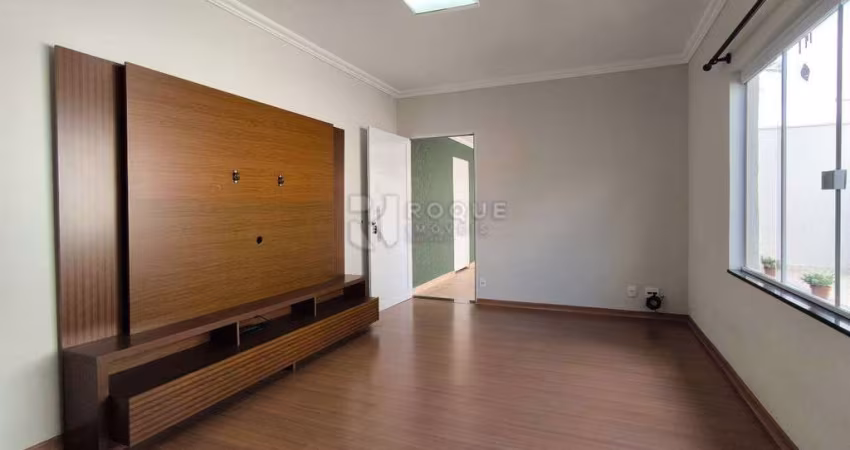 Otima Casa Residencial à venda no Jardim Caieiras