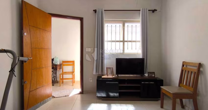 Casa Residencial à venda no bairro Vila Claudia