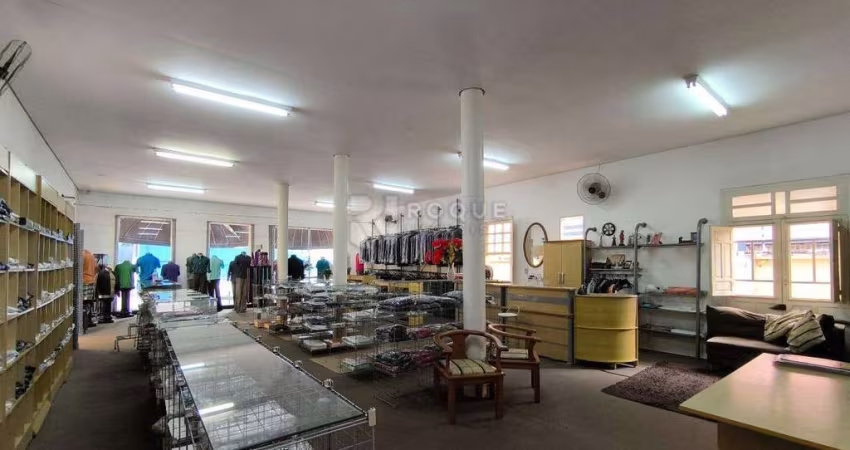 Casa Comercial à venda no bairro Centro
