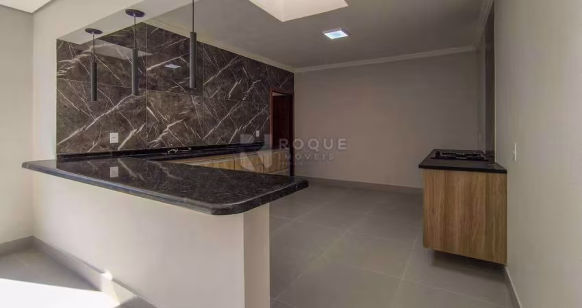 Ótima casa residencial com 3 dormitórios, sendo 1 suíte no bairro Nobreville disponível para venda. Aceita financiamento e estuda permutas.