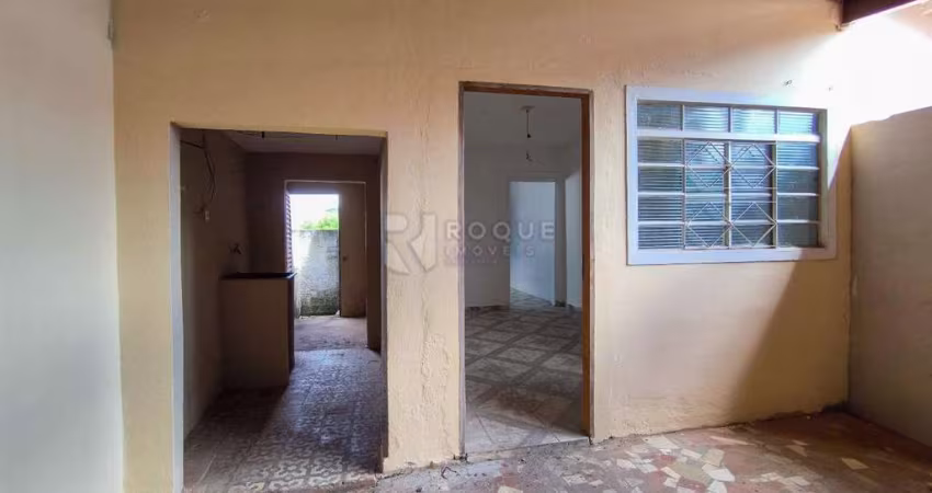 Casa Residencial à venda no bairro Vila Queiroz