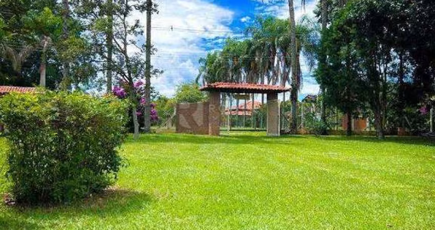 Chácara em Santa Maria da Serra no Condomínio Tamanduá