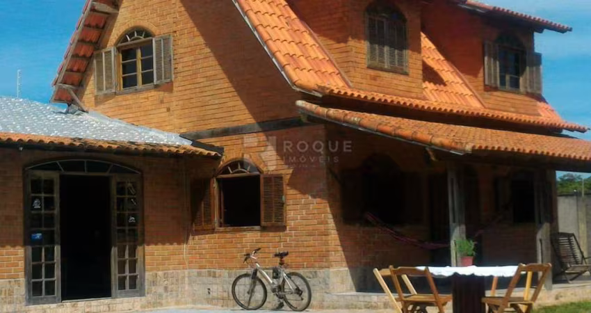Casa Residencial à venda no bairro Parque Balneário São Francisco