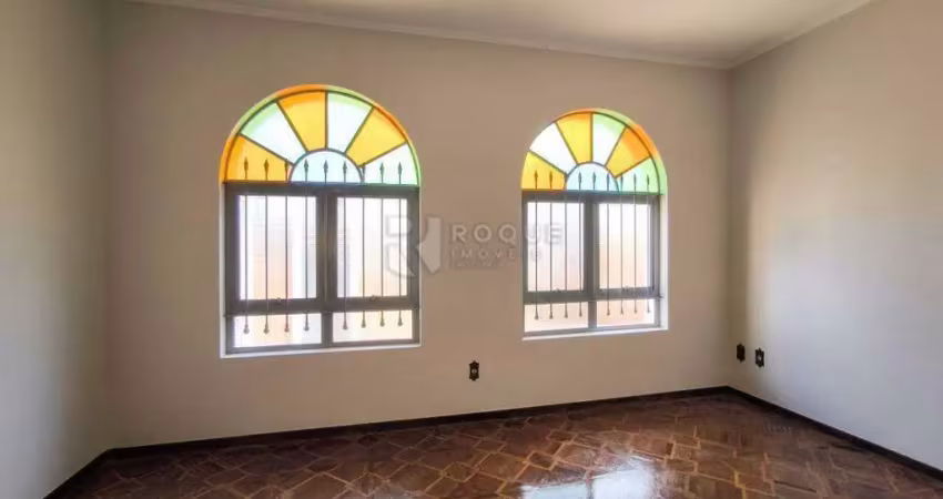 Casa Residencial à venda no bairro Jardim Esmeralda