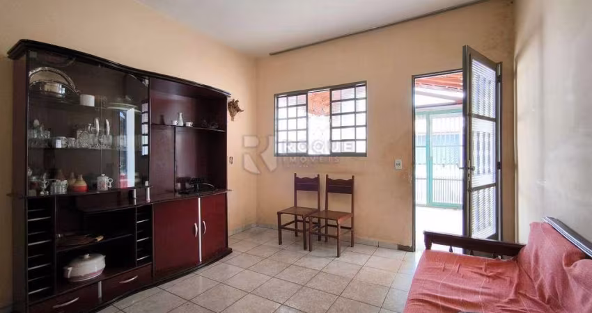 Casa Residencial à venda no bairro Jardim da Graminha