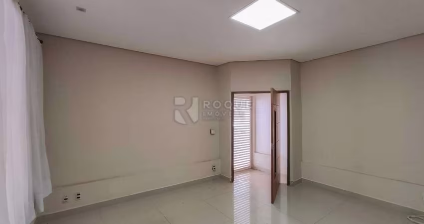 Casa Comercial à venda no bairro Vila Claudia