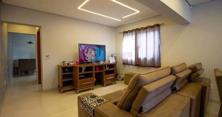 Sobrado com 03 dormitórios, sendo 01 suíte com closet a venda no Jardim Adelia Cavichia, em Limeira