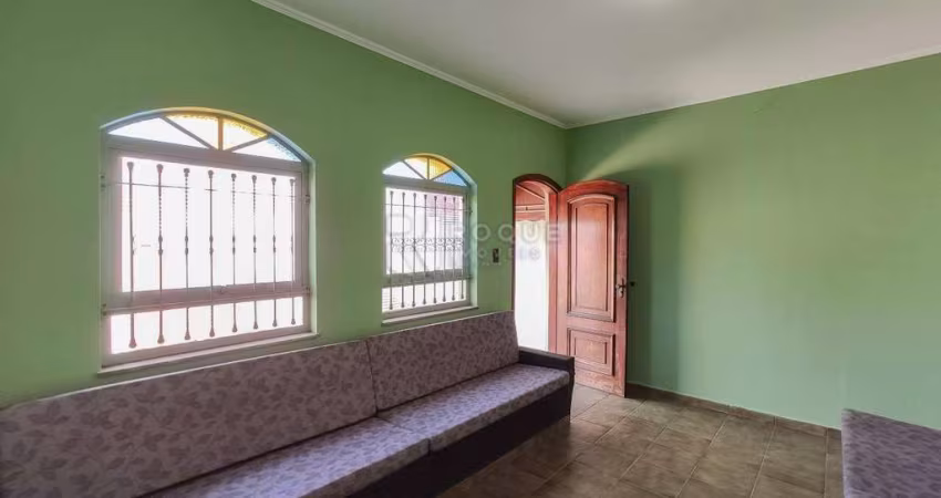 Casa Residencial à venda no bairro Vila Claudia