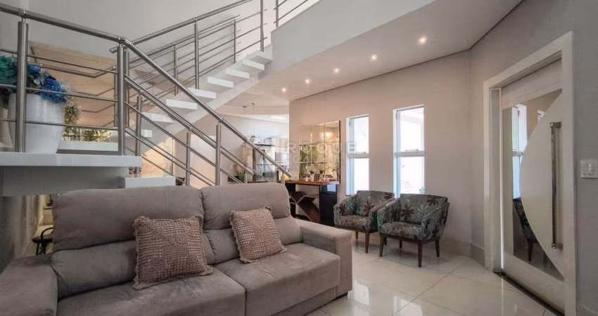 Linda casa em Condominio