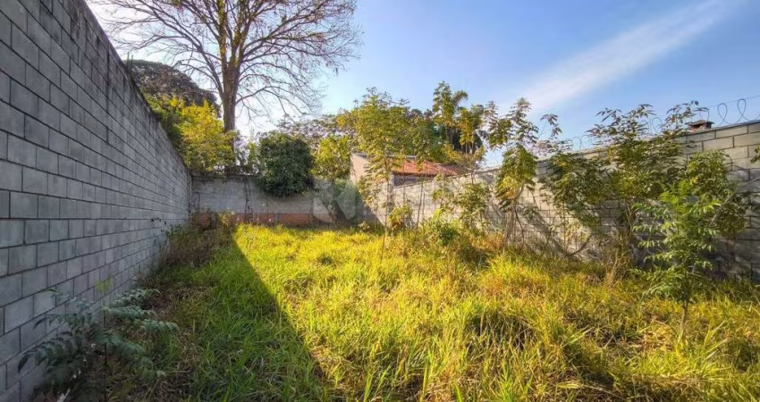 Terreno à venda no bairro Jardim Bela Vista