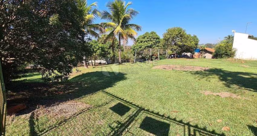 Chácara à venda no bairro Pires de Cima